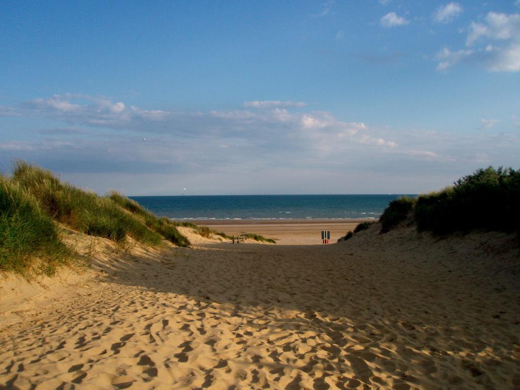 The Salty Dog Holiday Cottage, Camber Sands Rye Bagian luar foto